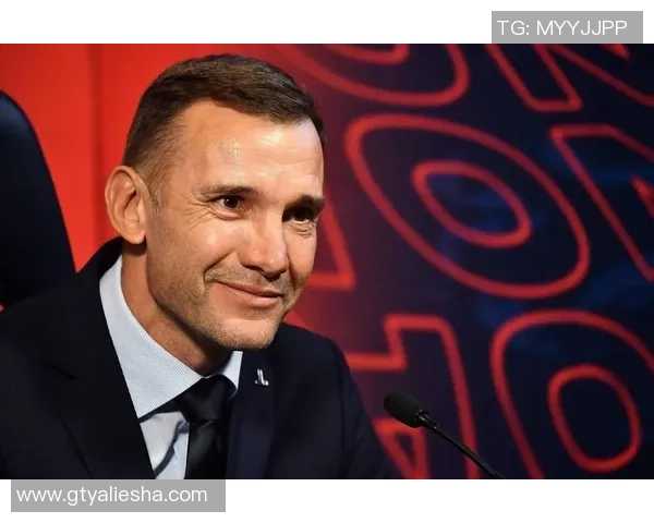 舍甫琴科：从乌克兰传奇到世界足球巨星的荣耀与成就